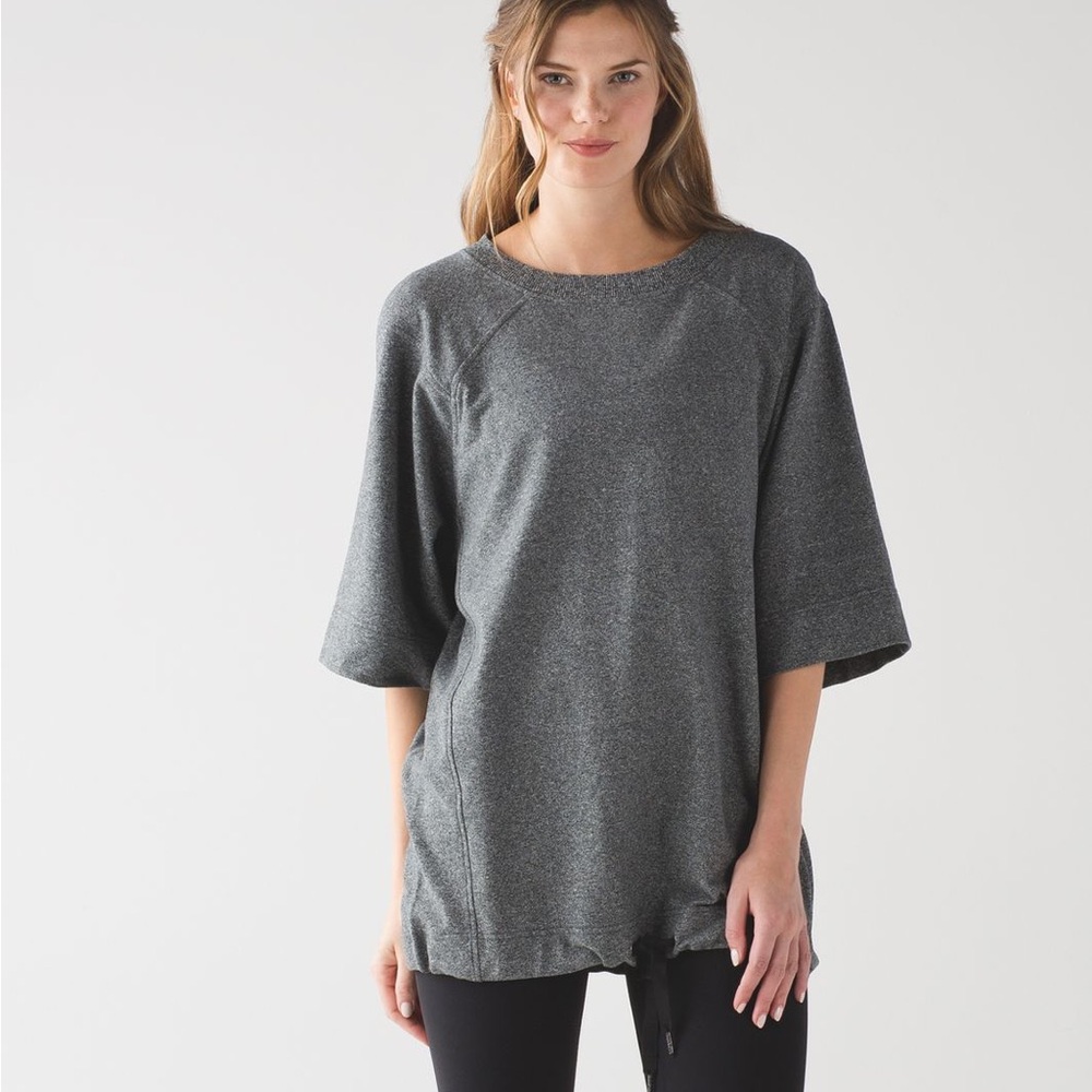 Lululemon Split Short Sleeve
Heathered Speckled Black